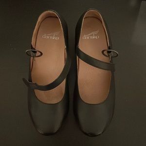 Like New Dansko Mary Jane Clogs